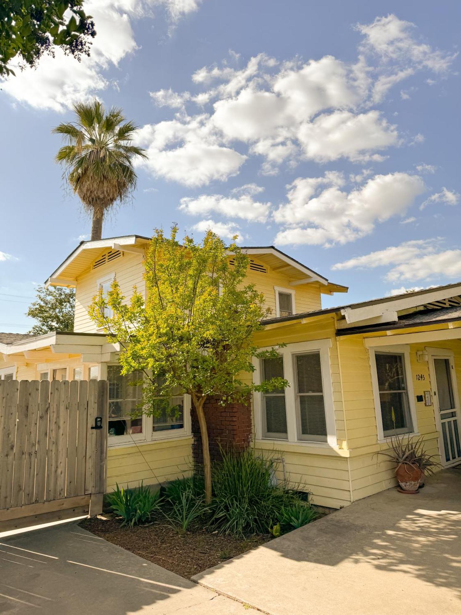 Hostel The Good Manor Fresno Exterior foto